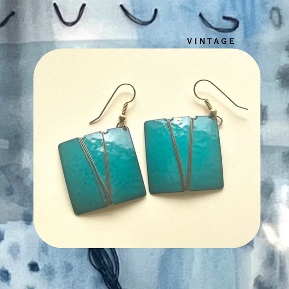 1980s vintage turquoise square dangling earrings with gold wire accents - Picture 1 of 15